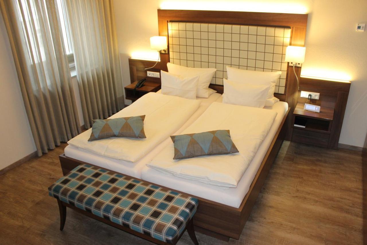 Hotel Number One 魏德豪斯 外观 照片