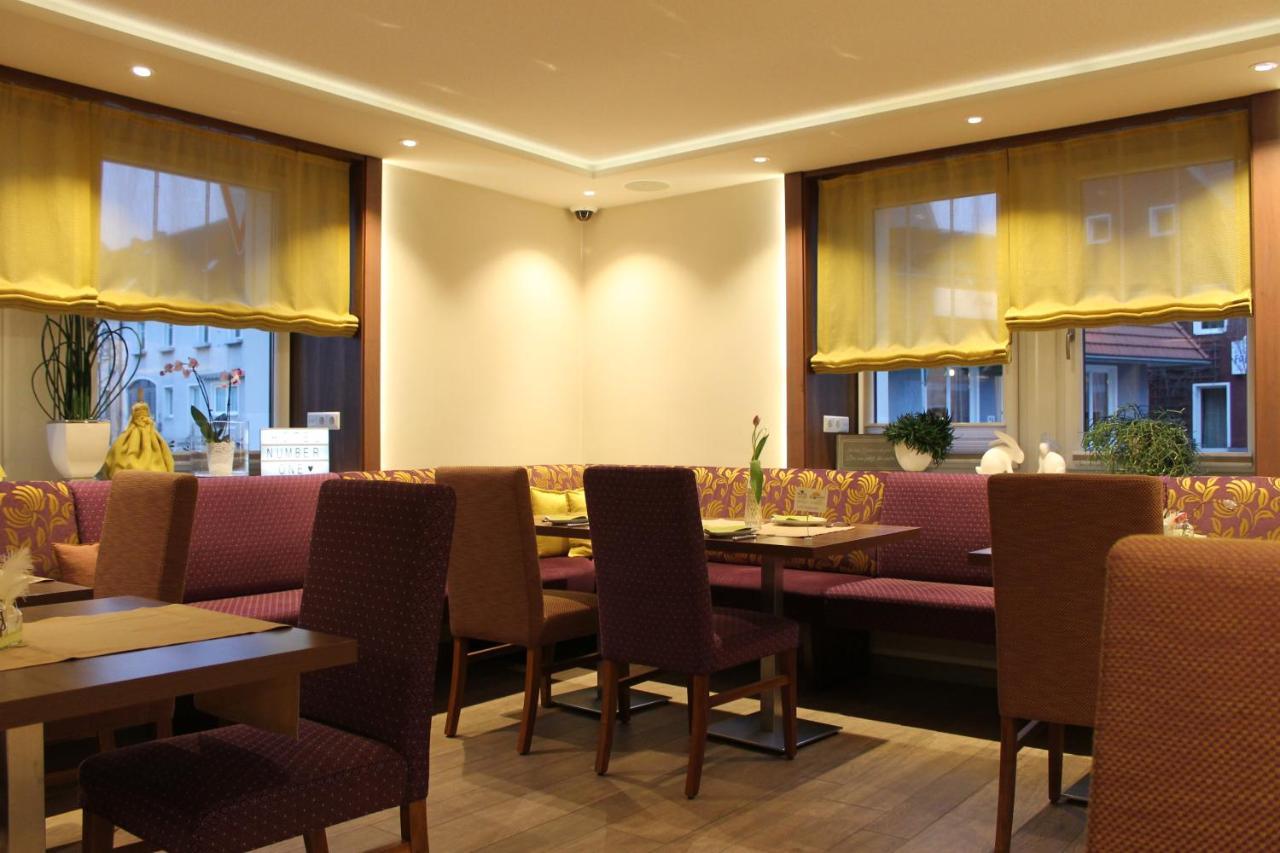 Hotel Number One 魏德豪斯 外观 照片